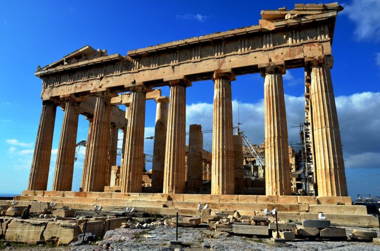 Leveraging Community-Based Learning for Civic Education and Engagement